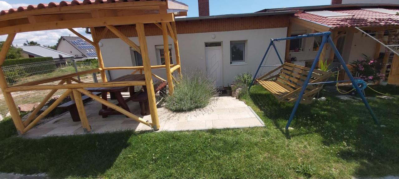 Lali Apartman Balatonudvari Dış mekan fotoğraf